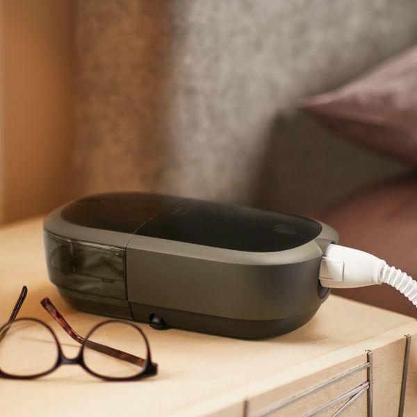 Philips Respironics DreamStation 2 Advanced Auto CPAP Machine